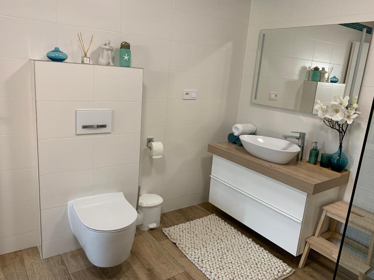 Apartman Kvetinova Zahrada Prague Exterior photo